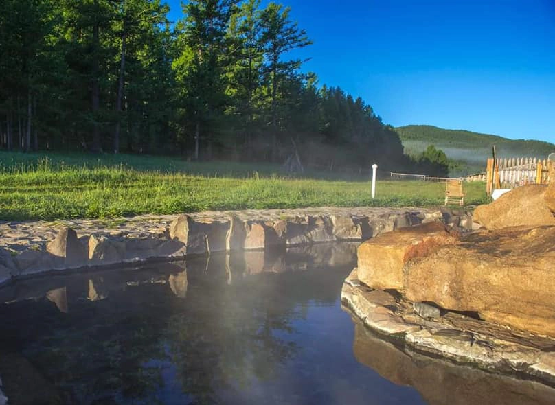 52550281_1157774094392267_4186416717762658304_n