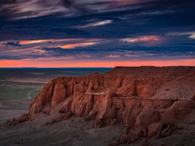 bayan_zag-FILL-w400h300